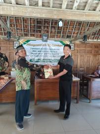 TRANSPARANSI DAN AKUNTABILITAS LURAH KALURAHAN MONGGOL SAMPAIKAN LAPORAN PENYELENGGARAAN PEMERINTAHA